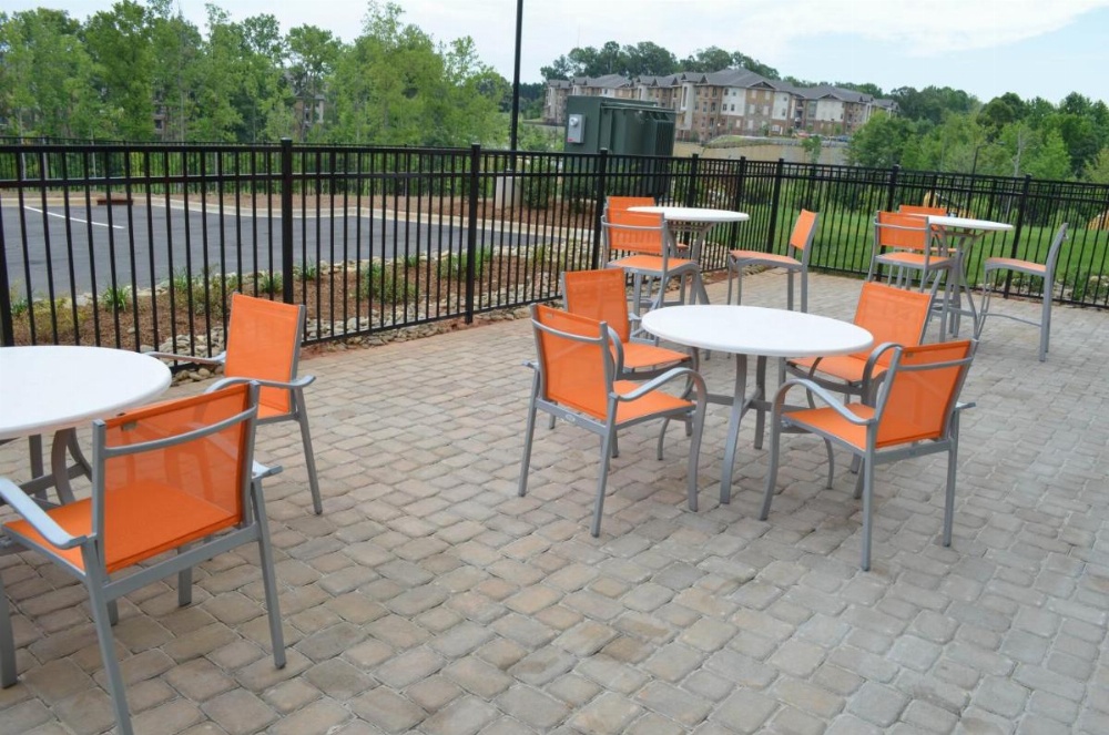Holiday Inn Express & Suites Raleigh Airport - Brier Creek Image 16