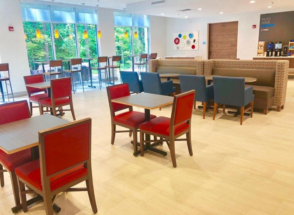 Holiday Inn Express & Suites Raleigh Airport - Brier Creek Image 19