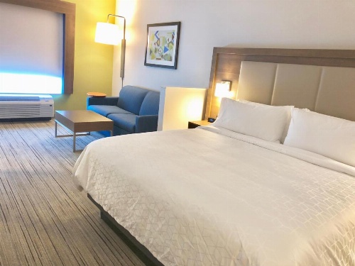 Holiday Inn Express & Suites Raleigh Airport - Brier Creek image 20