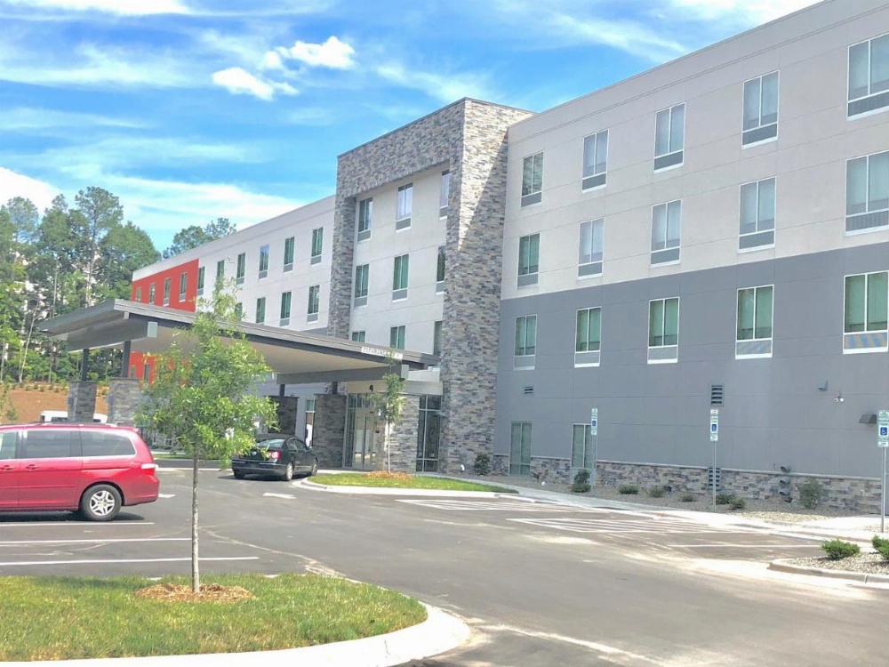 Holiday Inn Express & Suites Raleigh Airport - Brier Creek Image 22