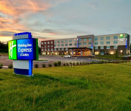 Holiday Inn Express & Suites Raleigh Airport - Brier Creek image 29
